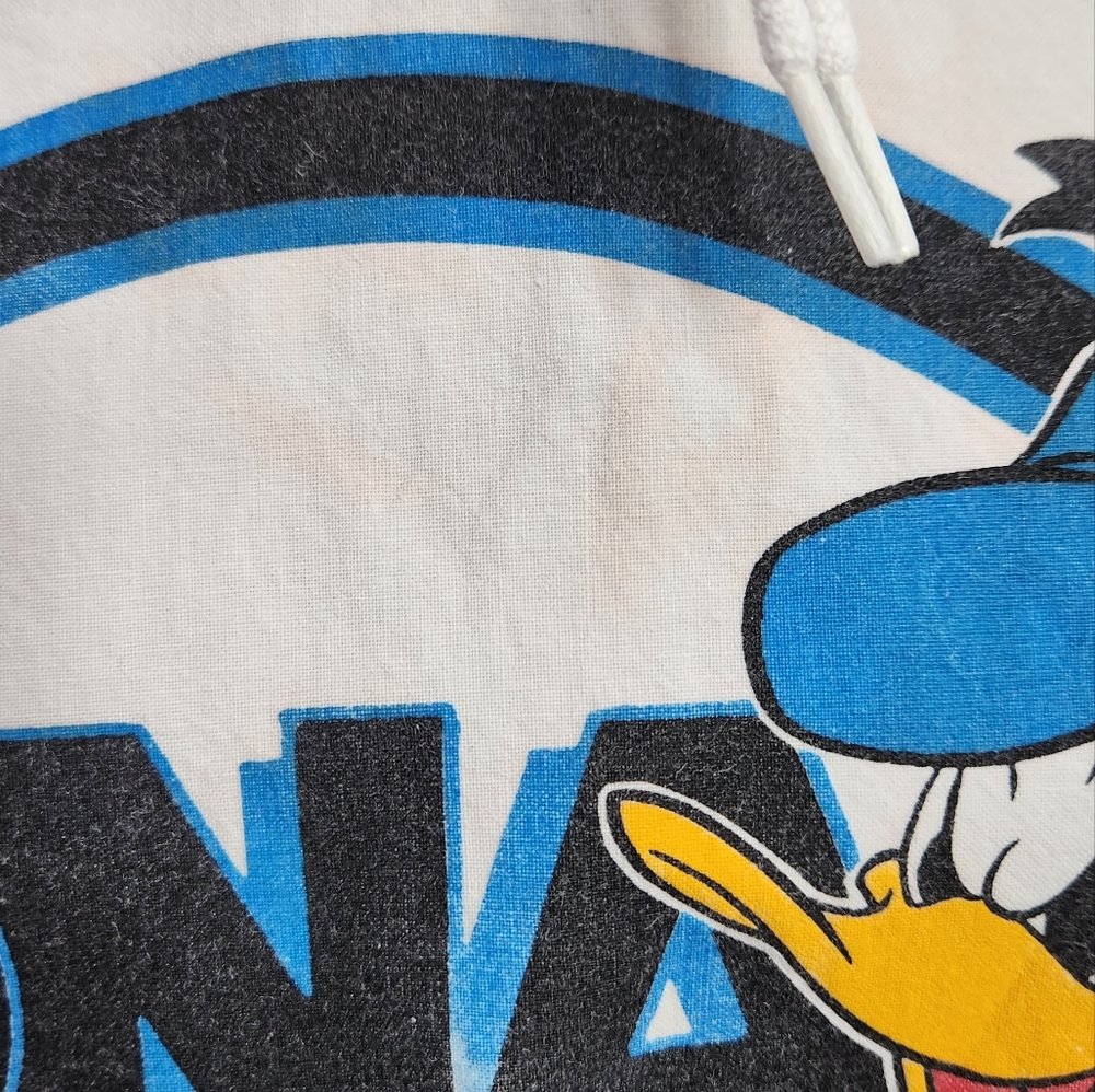 Vintage Donald Duck Lightweight Disney Pullover - Picture 7 of 11